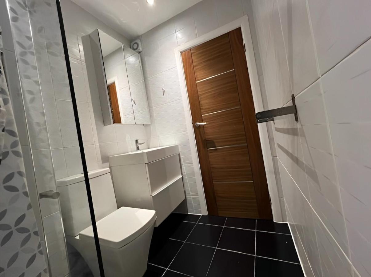 Nice Studio Shepherd'S Bush London Near Everything Buitenkant foto